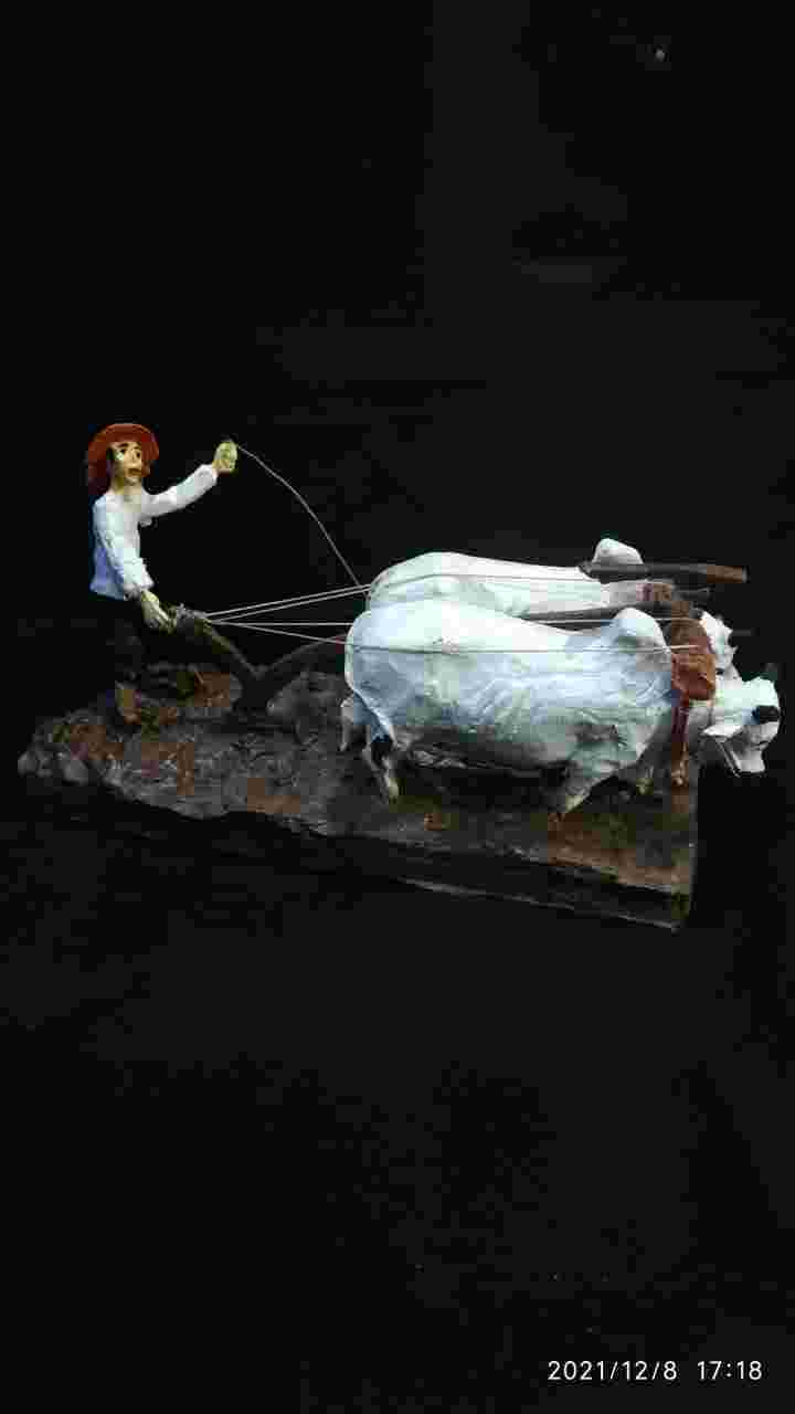 Patung Resin Vintage