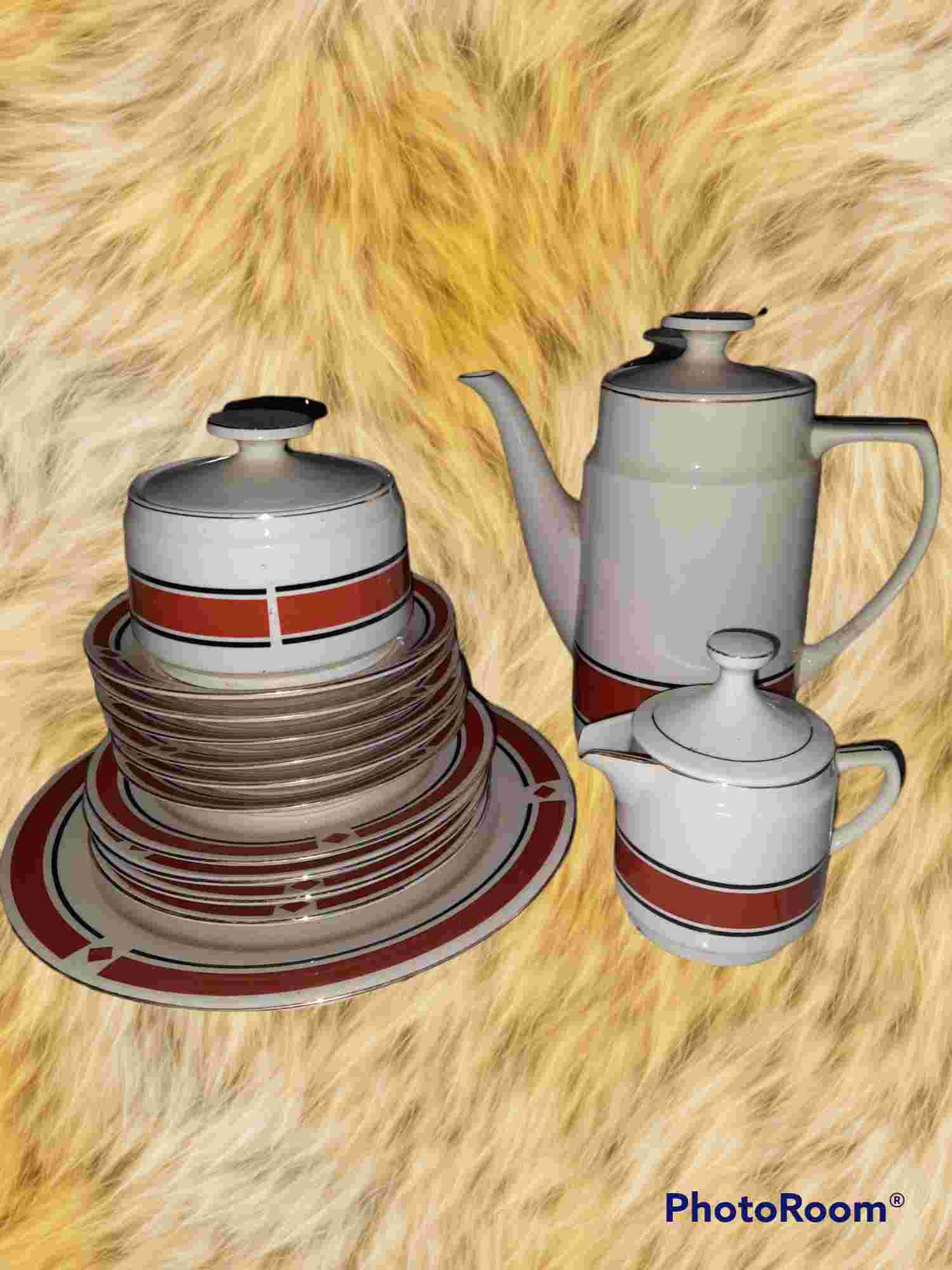 Line red china vintage