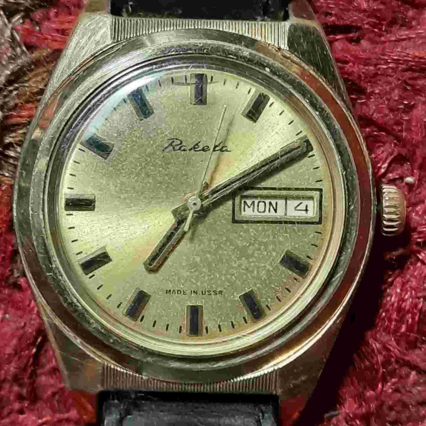 Jam tangan rusia