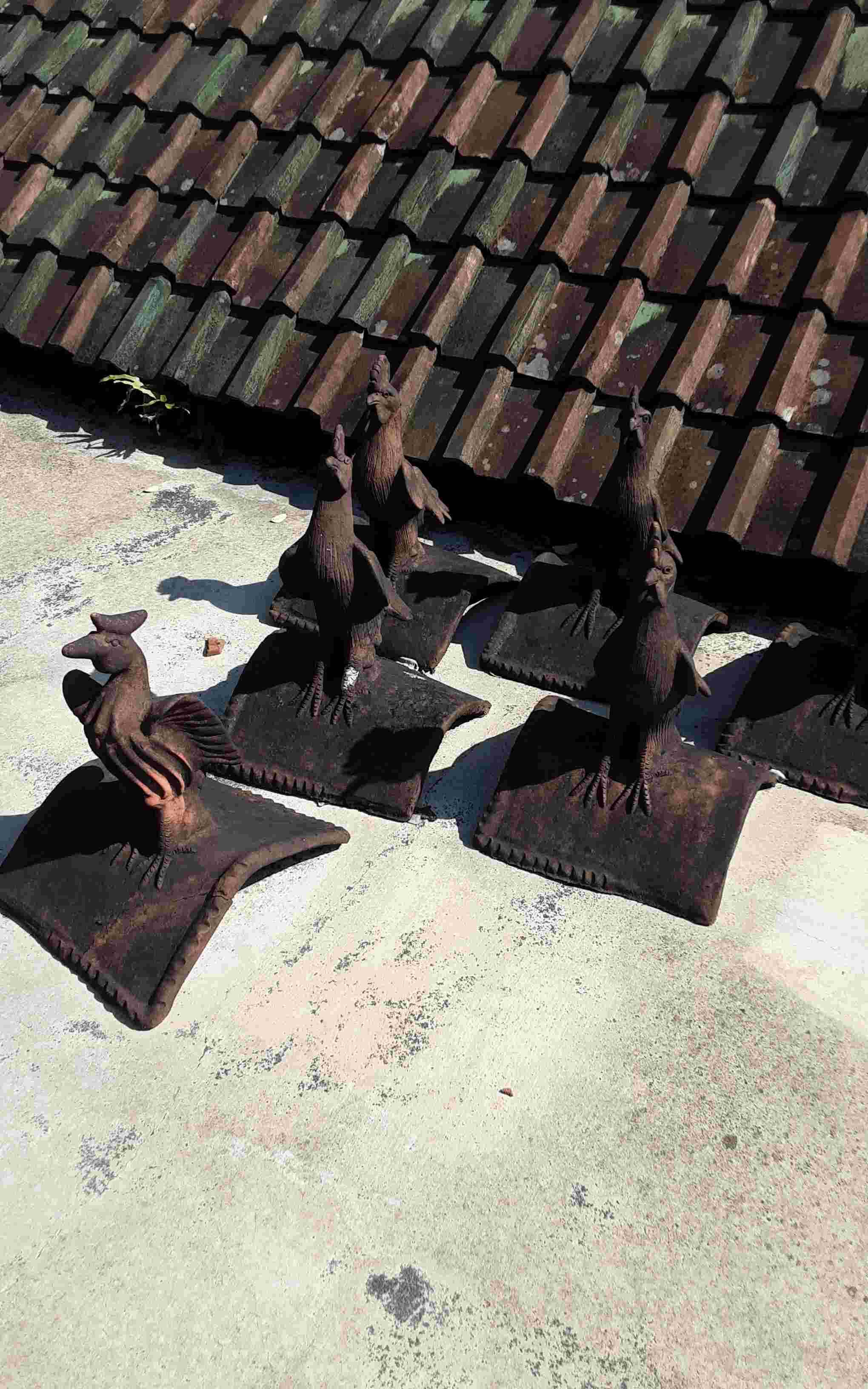 Patung Terakota Vintage