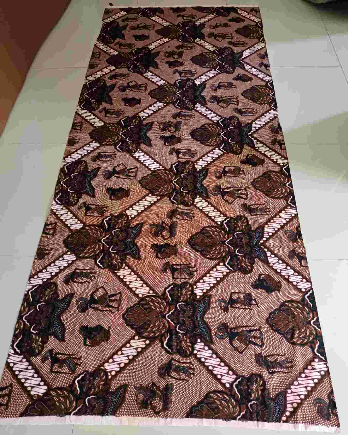Batik Motif Wayang