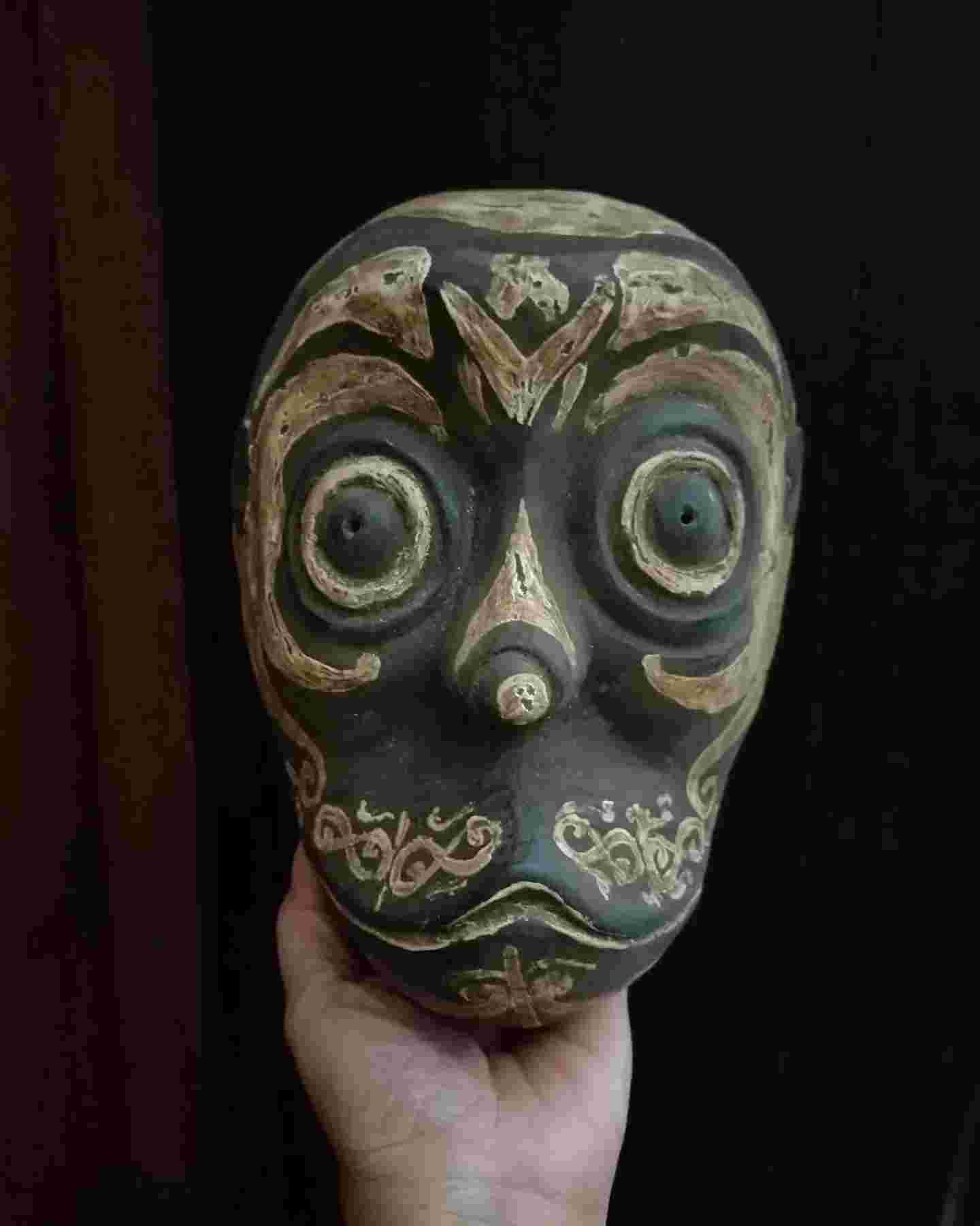 Topeng Kalimantan Vintage