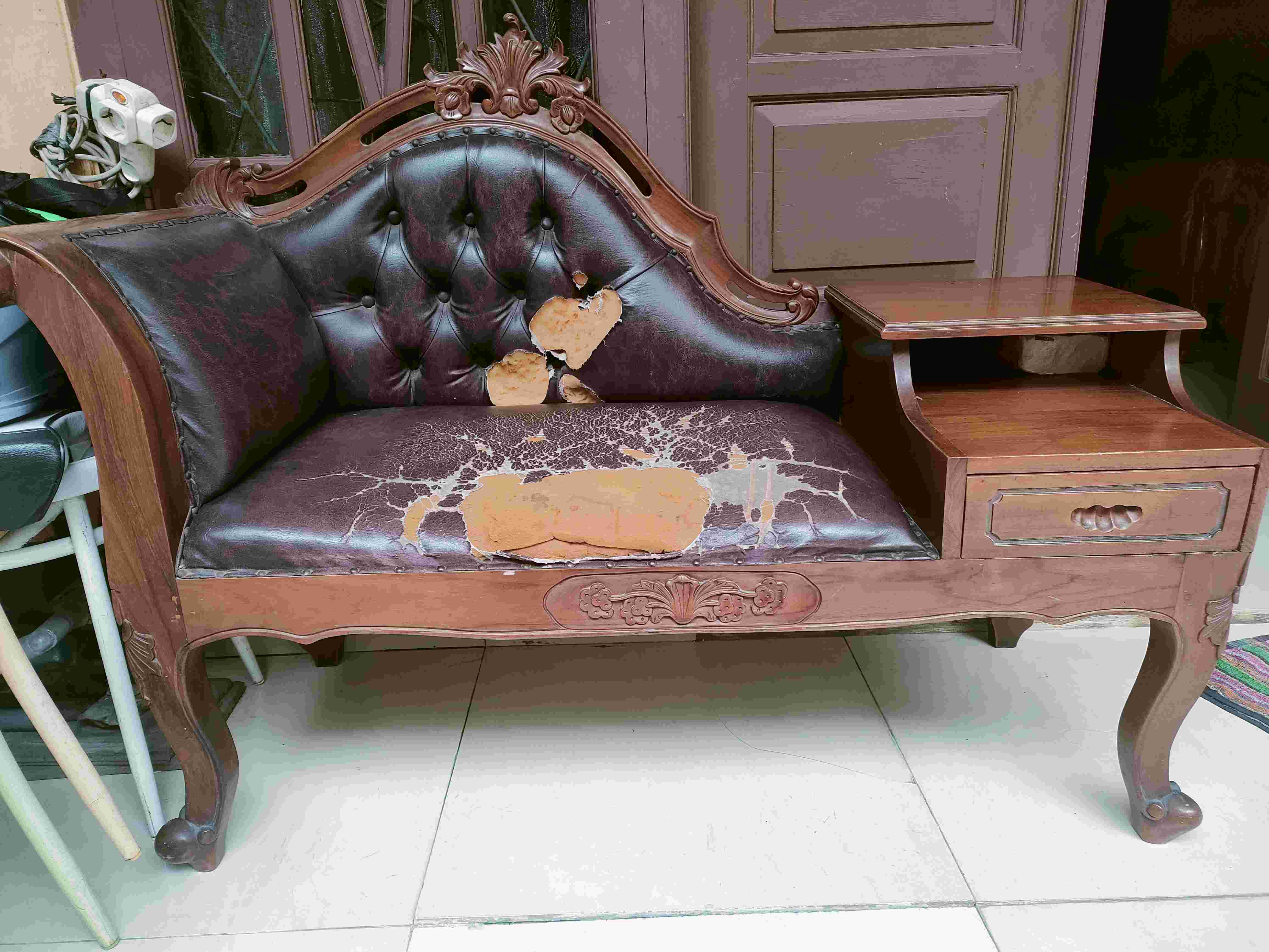 Meja telepon Jadul kayu jati