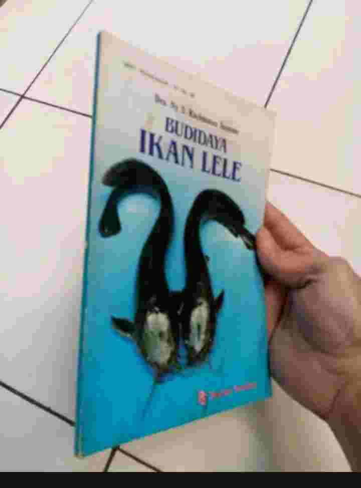 Buku BUDIDAYA IKAN LELE Oleh Dra Ny S Rachmatun Suyanto Penerbit PENEBAR SWADAYA Tahun 1995