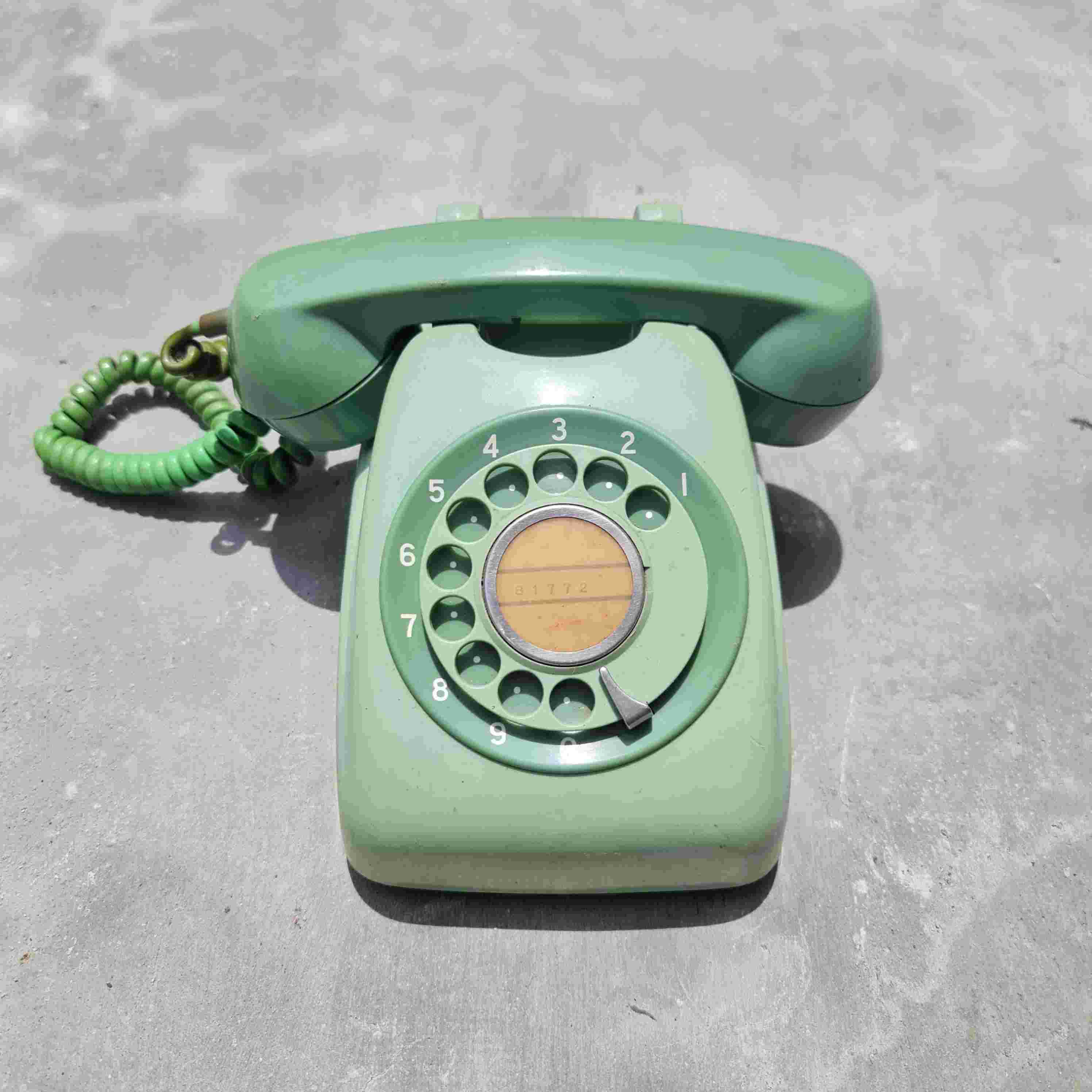 Telpon Putar Jadul Hijau 2