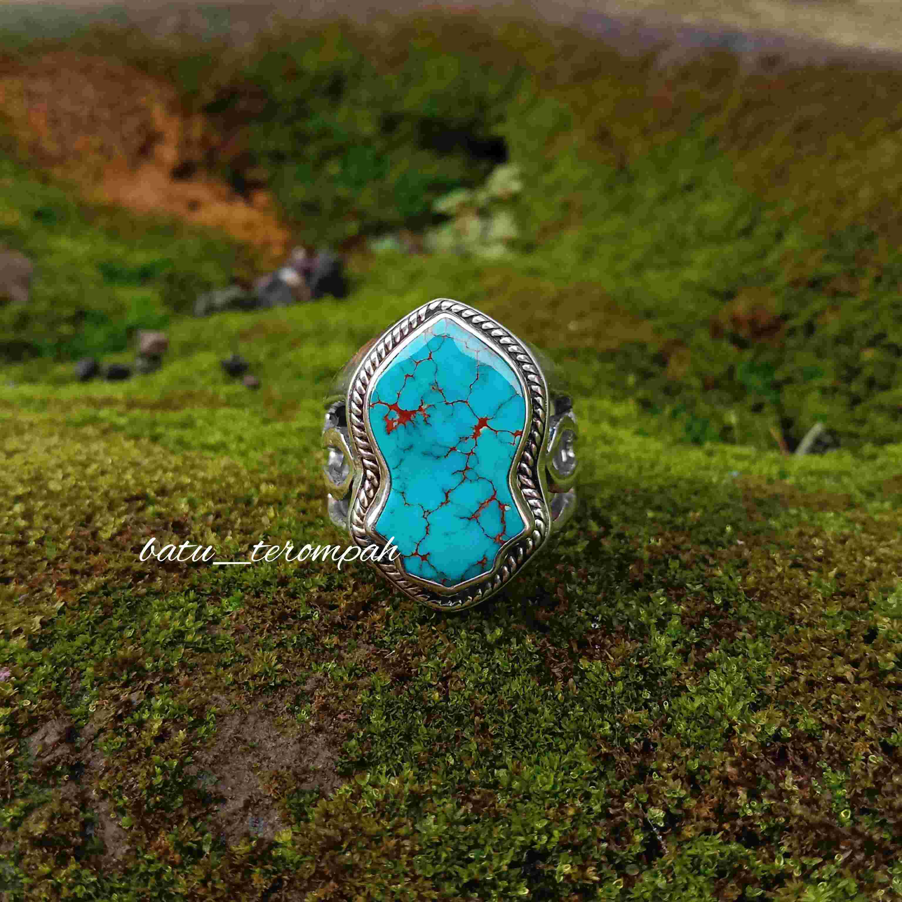 Cincin Terompah Pirus