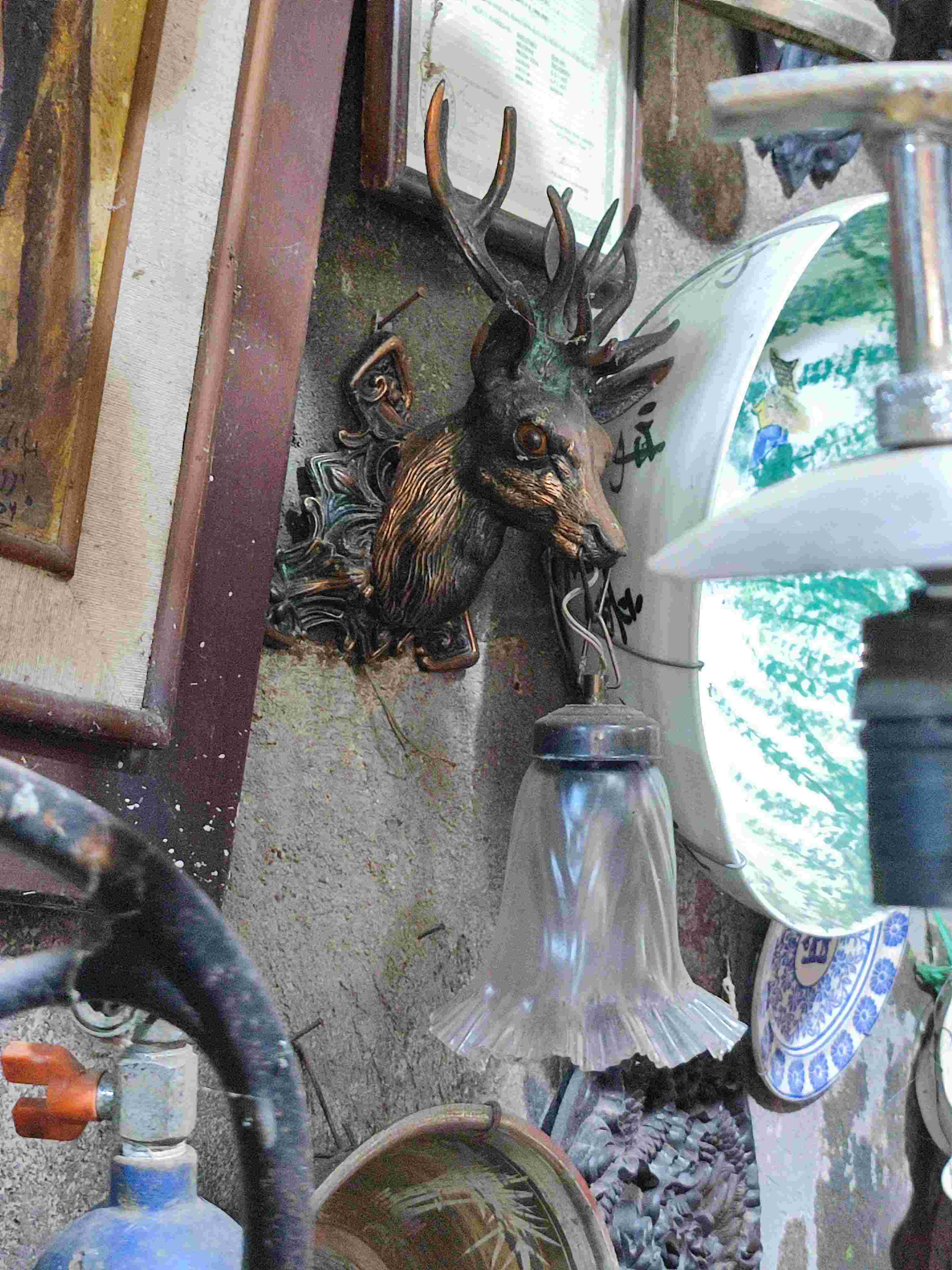 Lampu dinding jadul model kijang