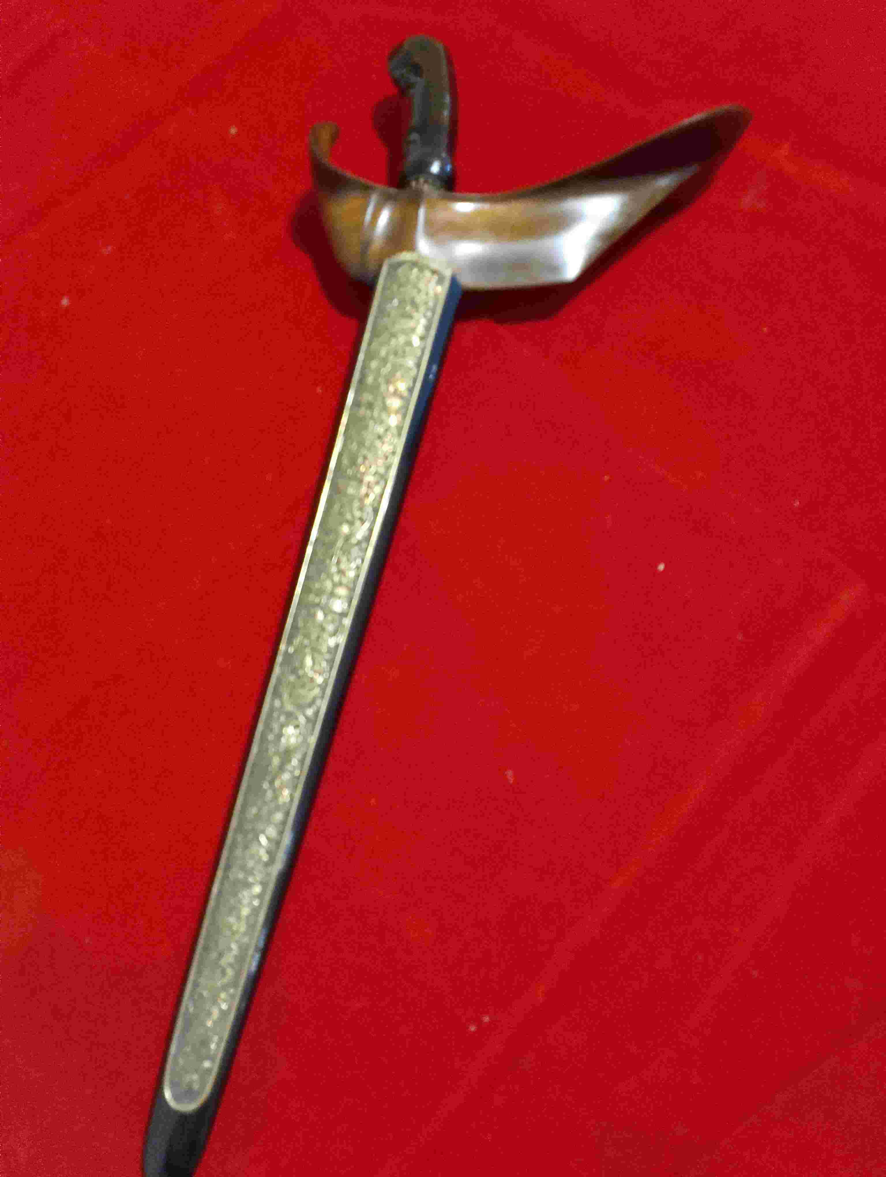 Keris Mahesa Nempuh Kinatah Emas