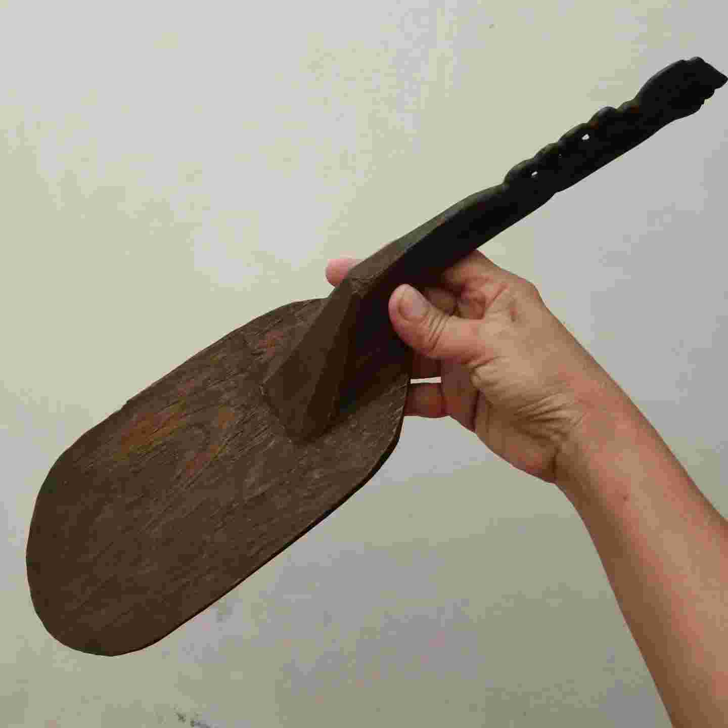 Centong Nasi lawasan ,Motif wayang