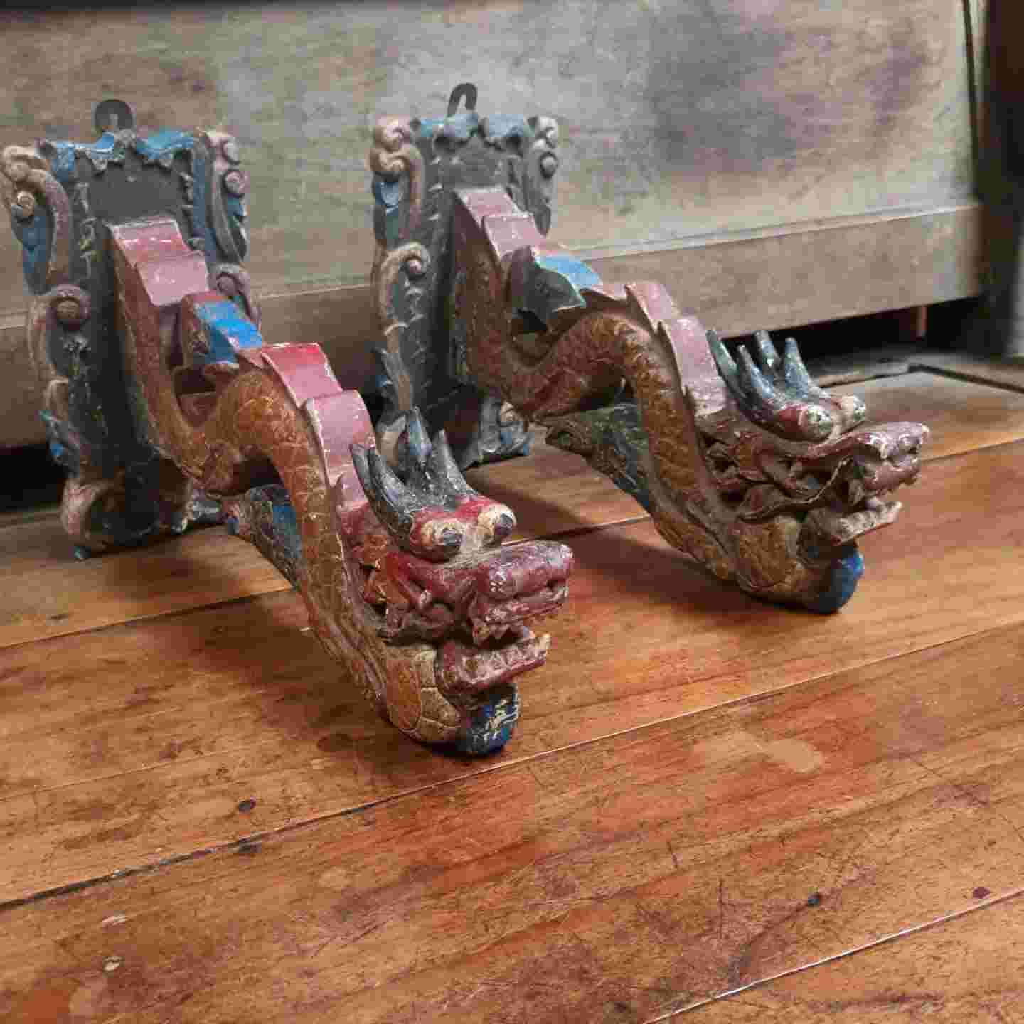 Stand Lampion ~ Naga Kayu