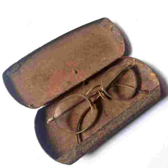 Barang Jadul Kacamata Tua Frame Perak Utuh Kuno Antik