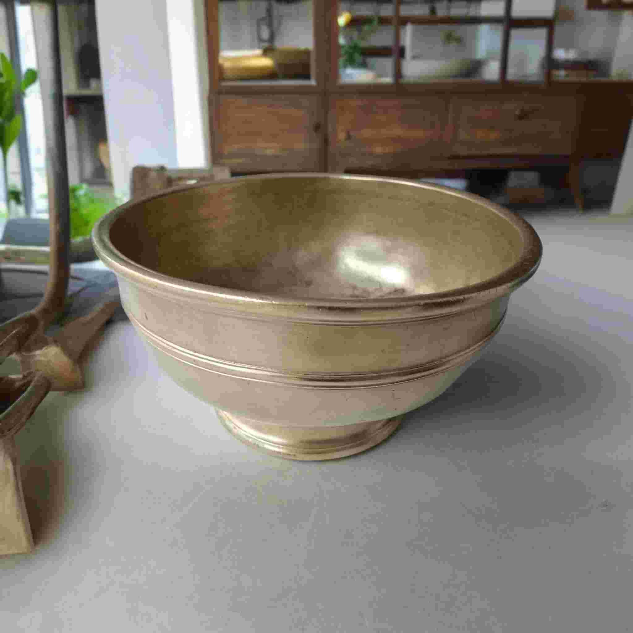 Bokor Mangkok Kuningan Lawasan