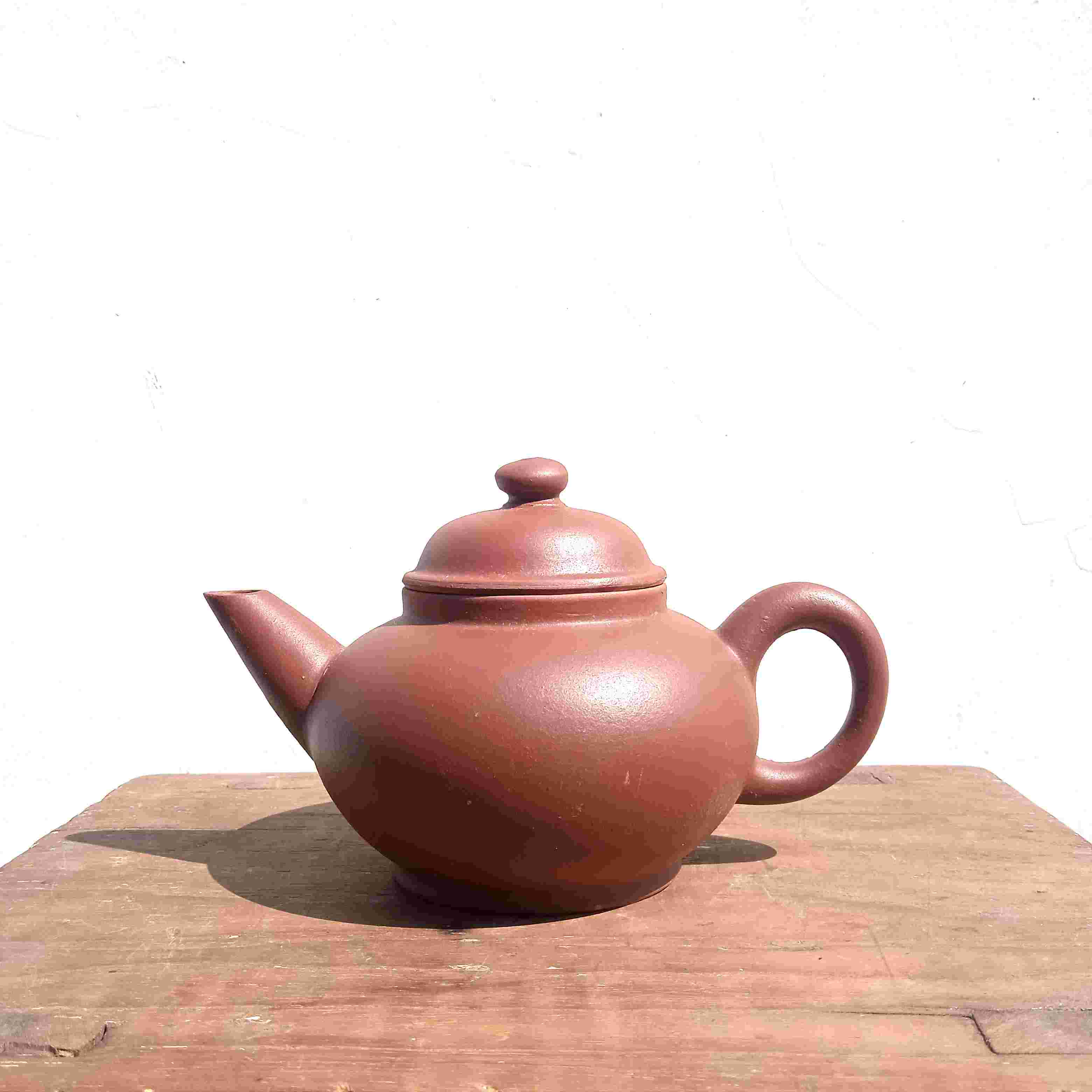 Barang Antik Teko Terakota Yixing Kondisi Utuh Mulus