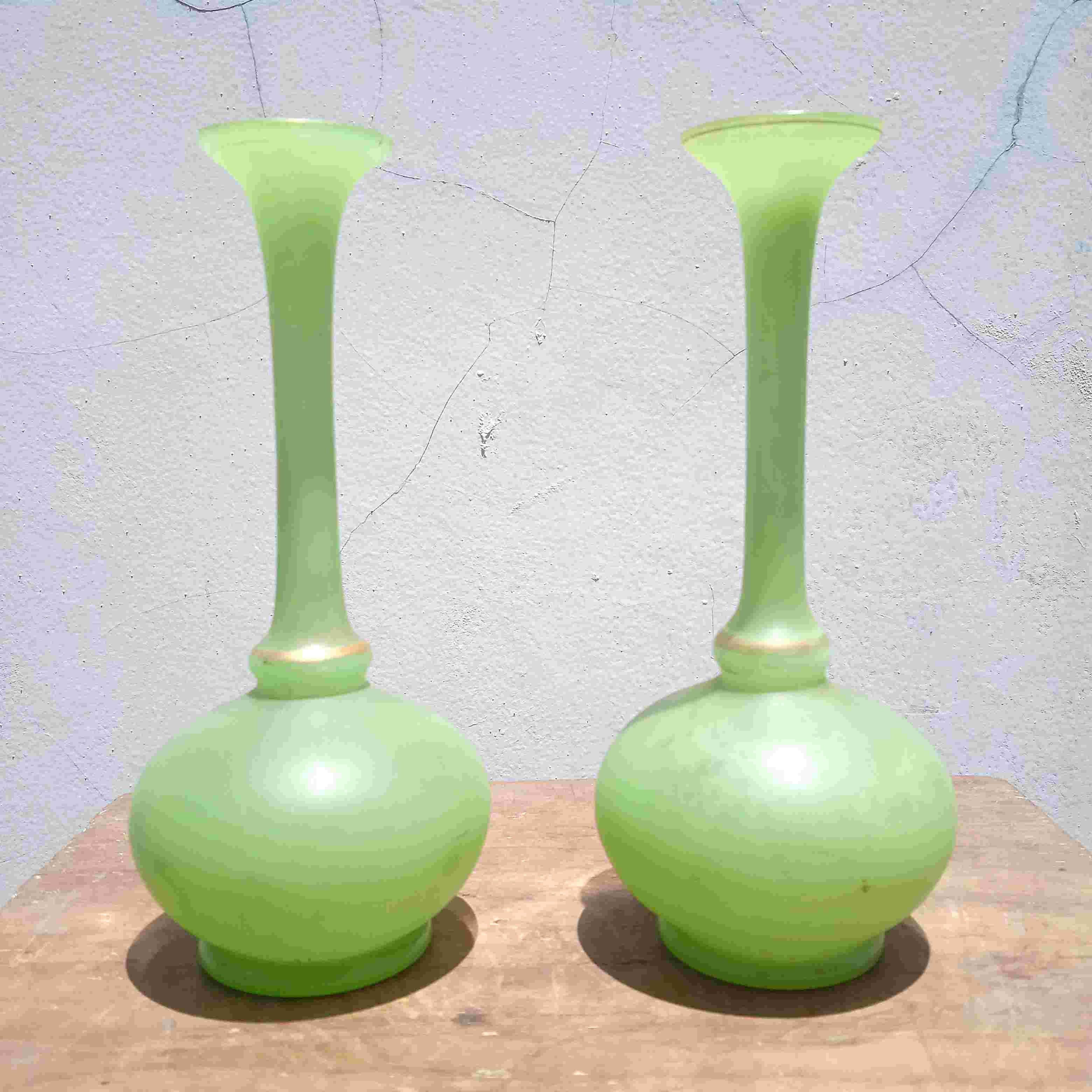 Barang Antik Sepasang Vas Kristal Eropa Hijau Tua Utuh Mulus Jadul Kuno