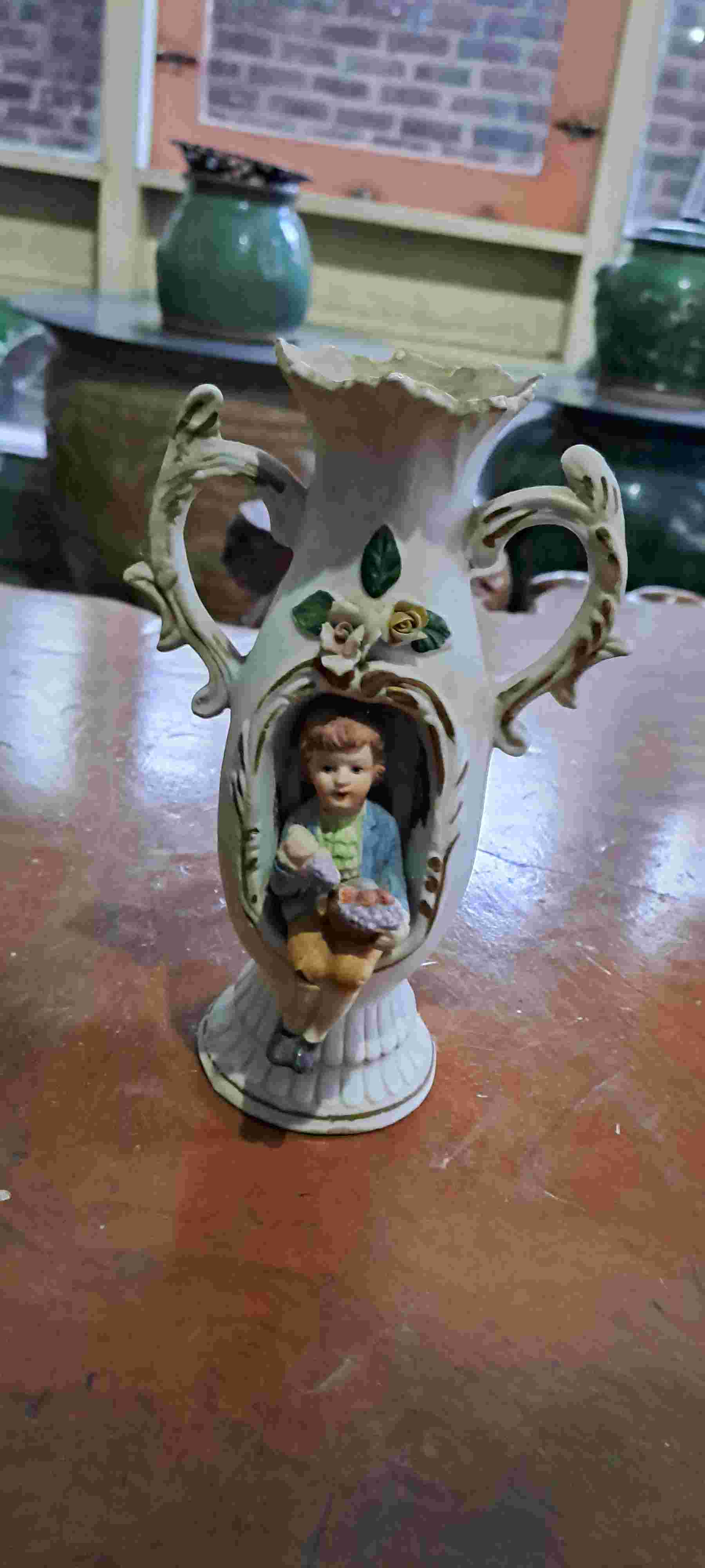 Vas antik jaman belanda