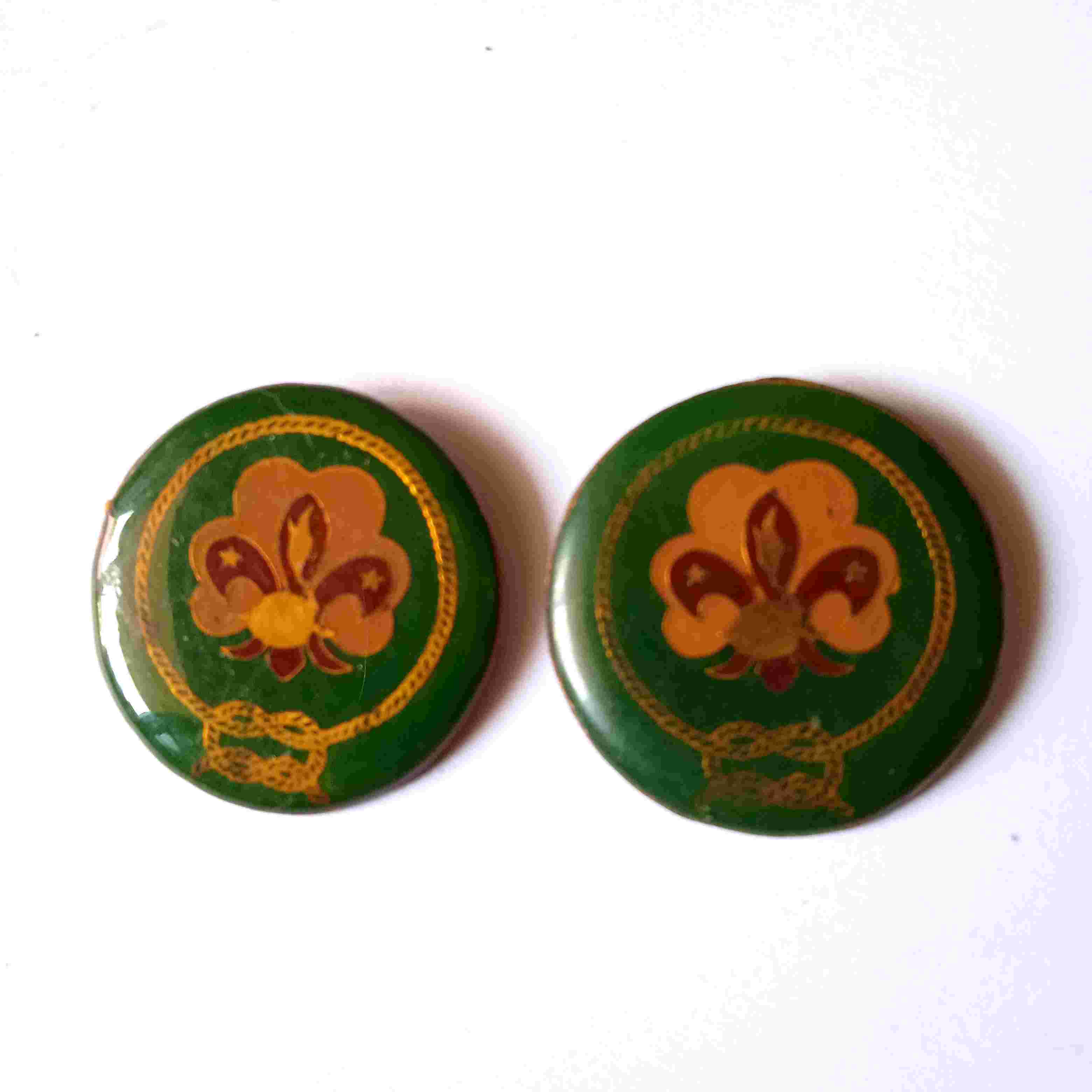 Barang Jadul Sepasang Pin Bros Pramuka Lama Bahan Logam Antik