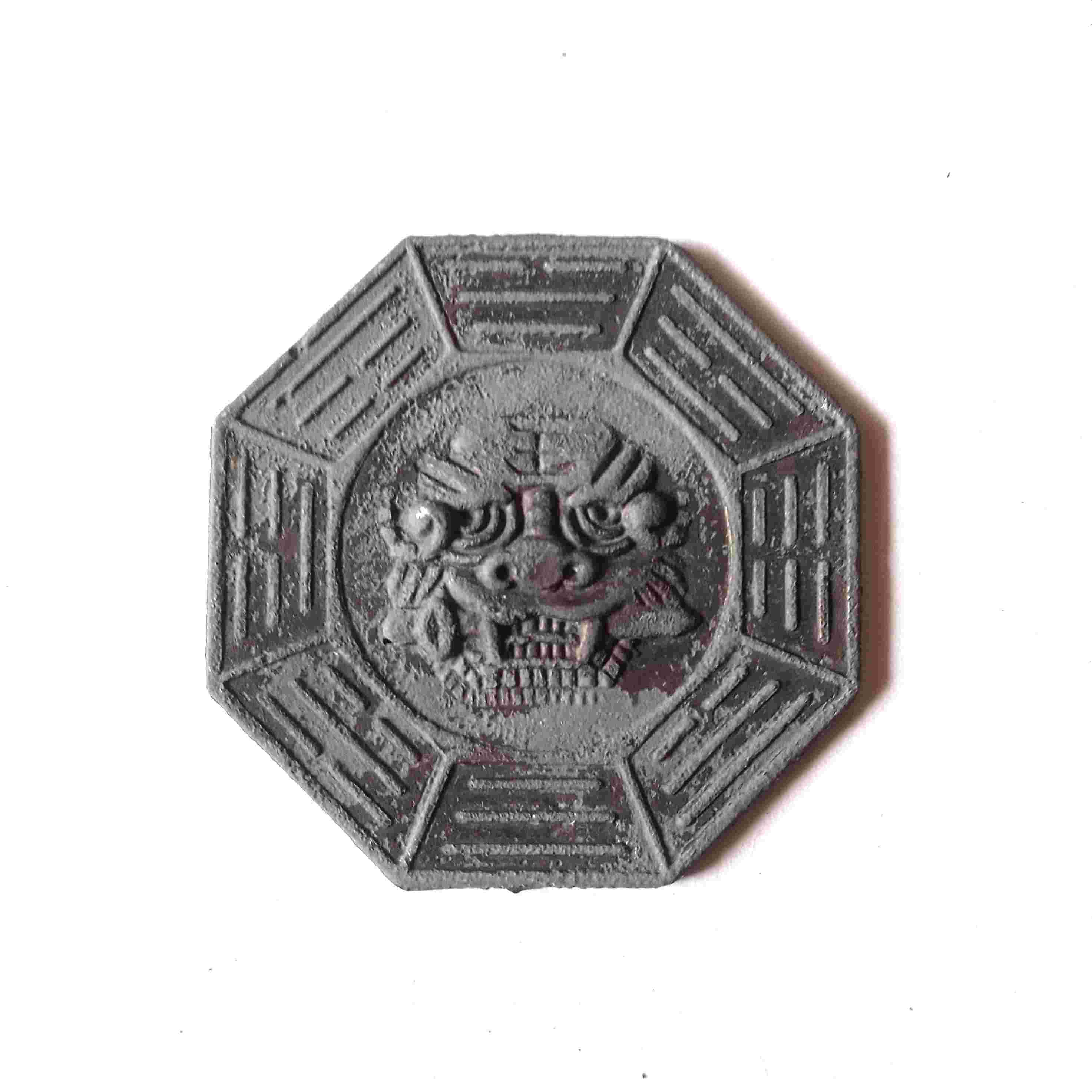 Barang Jadul Tolak Bala Feng Shui Kepala Macan Cina Aluminium