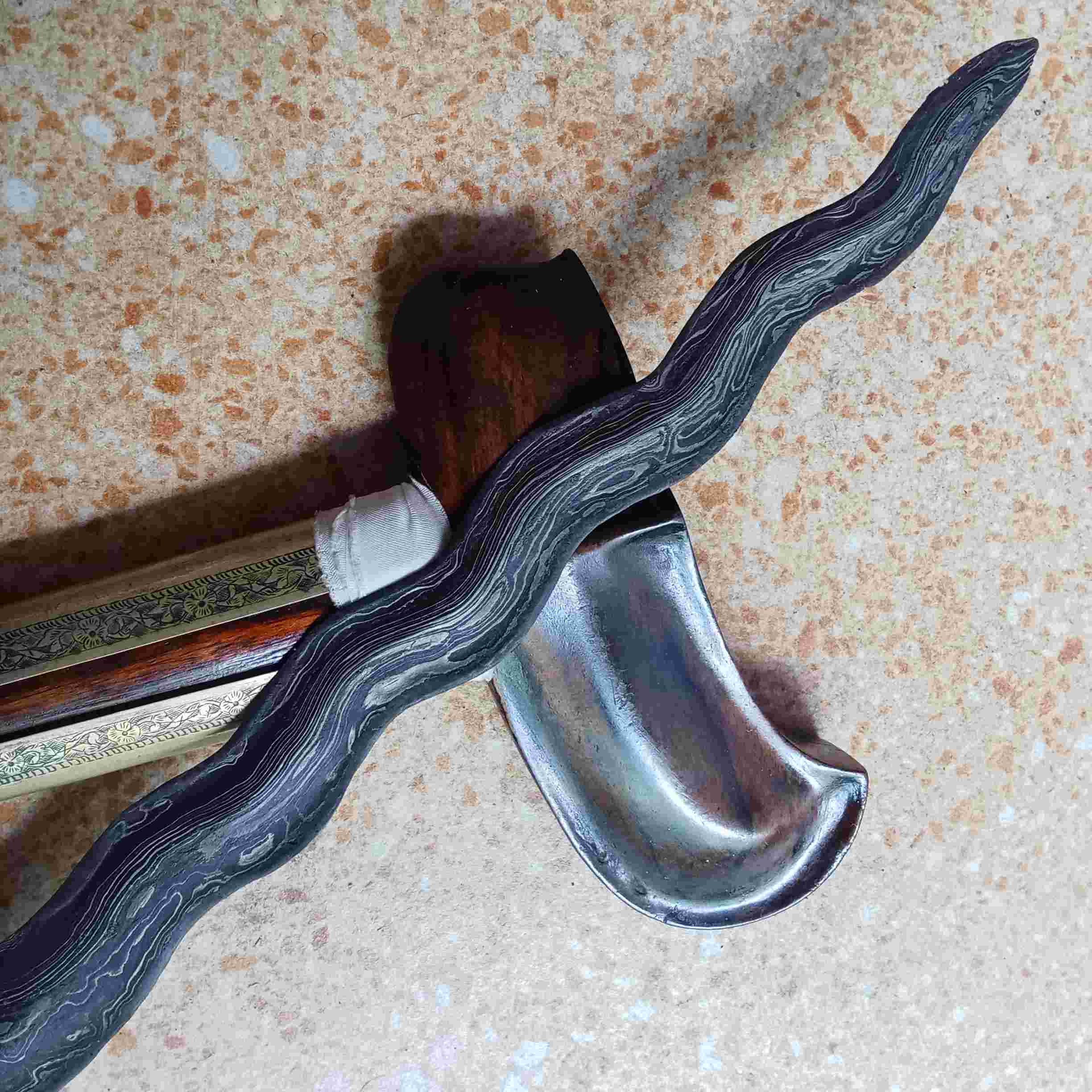 Keris Sabuk Inten Sepuh Istimewa Layak Koleksi 