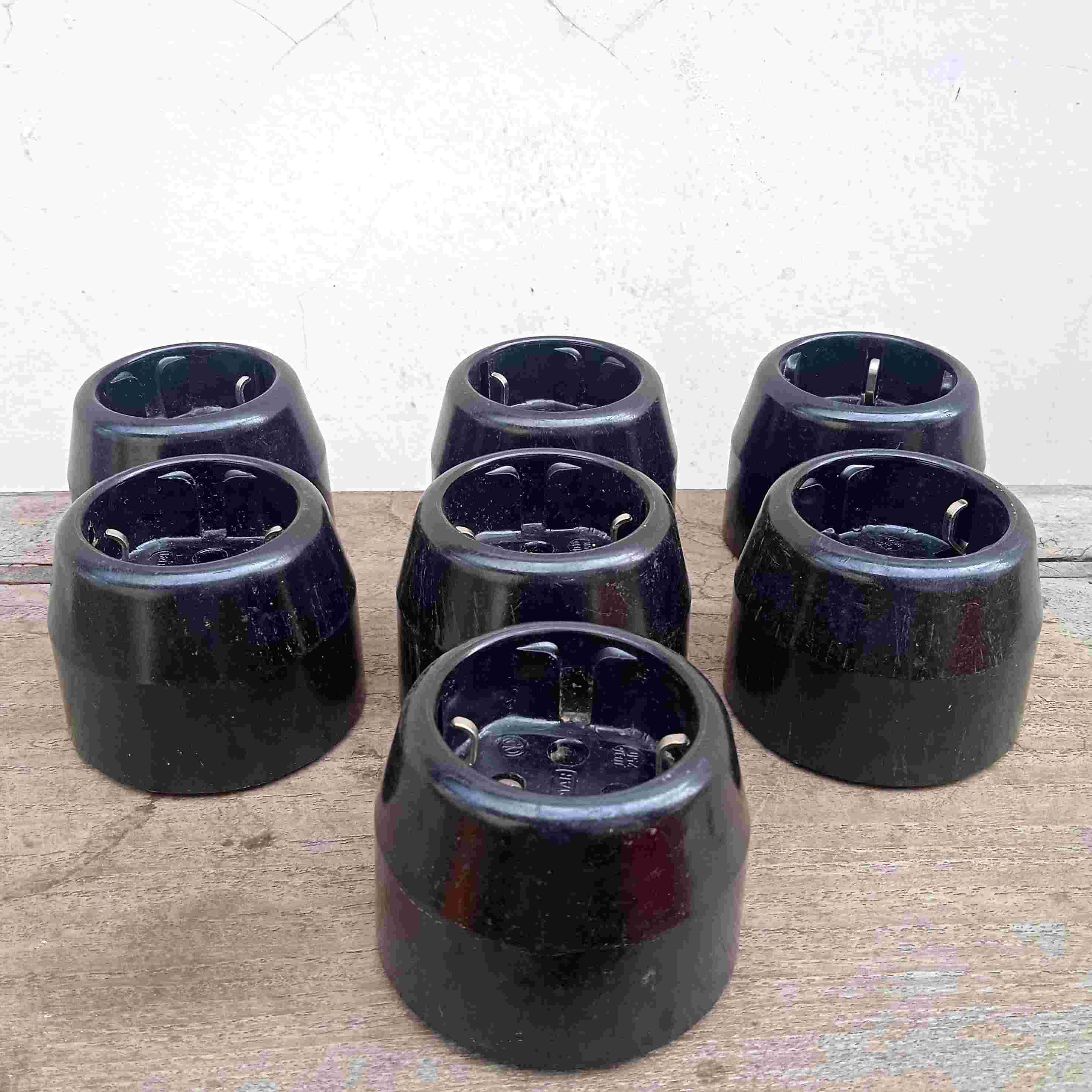 Barang Jadul Stop Kontak Lama Eropa VIMAR Bikelite + Keramik NOS