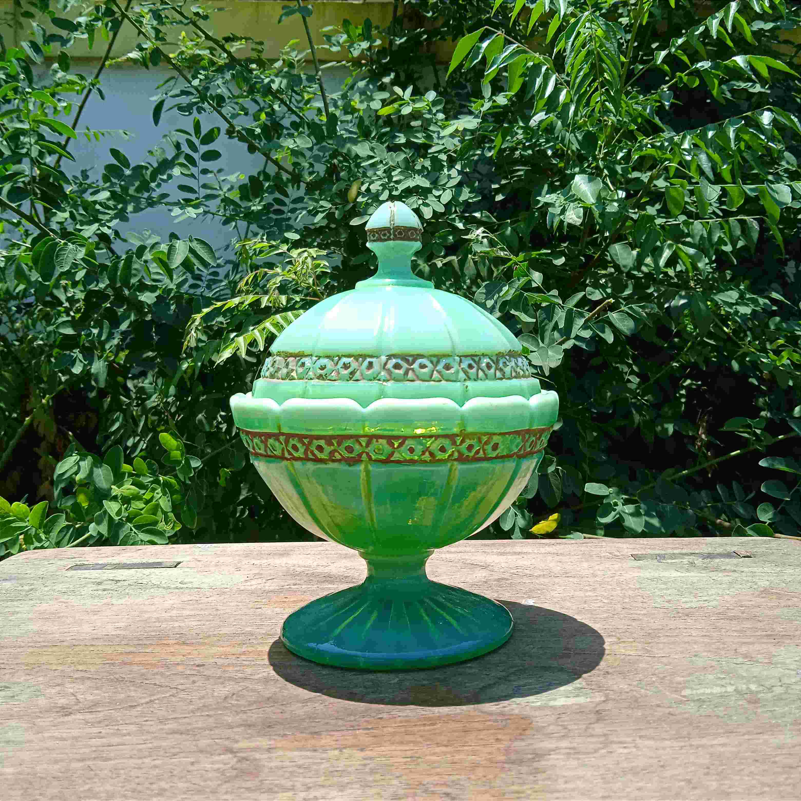 Barang Antik Tempat Permen Tua Green Glass Candy Dish Utuh Tua