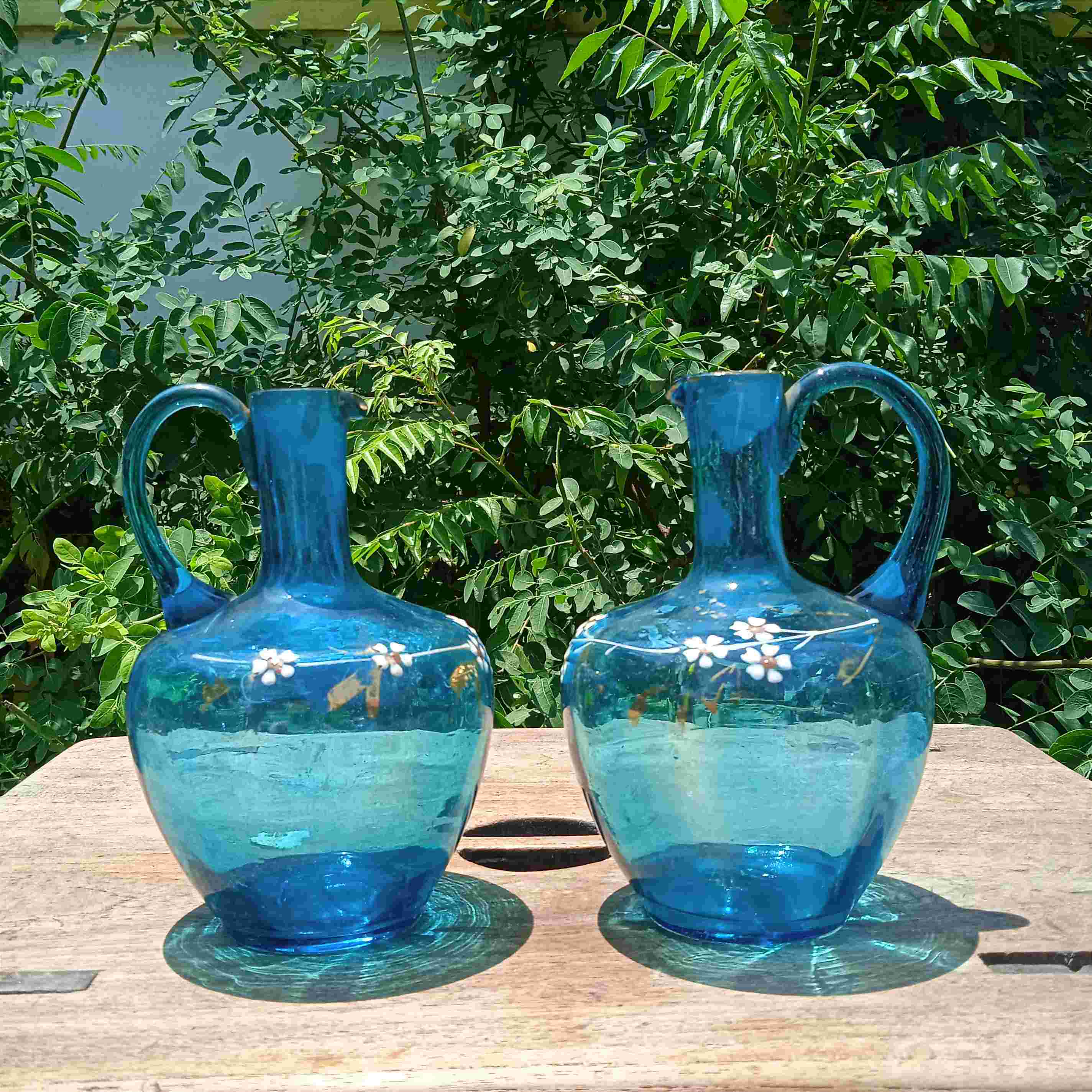 Antik Sepasang Jug Pitcher Teko Kristal Biru Lukis Enamel Tua Kuno