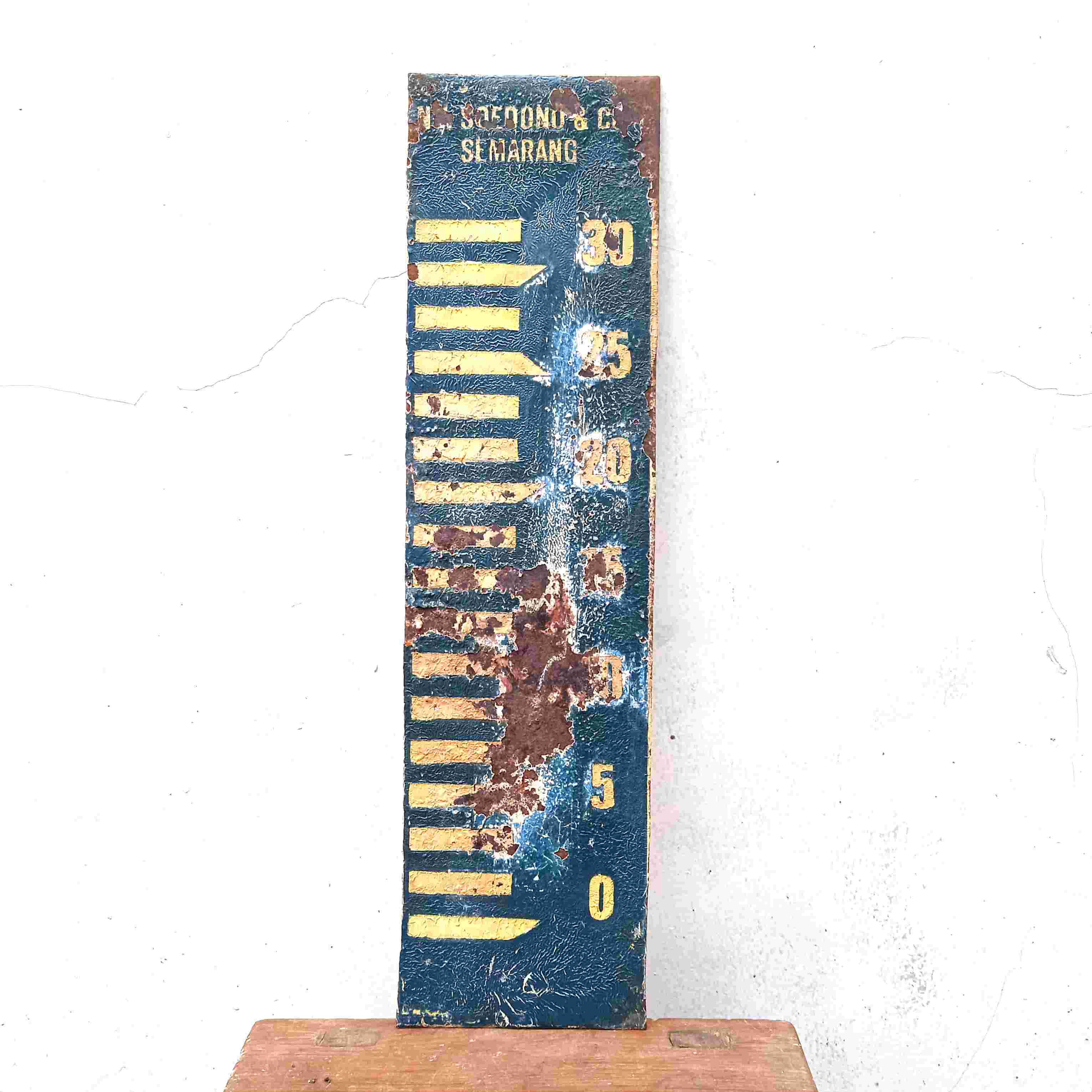 Antik Dekorasi Lama Alat Pengukur Air Tua NV.SOEDONO & CO SEMARANG