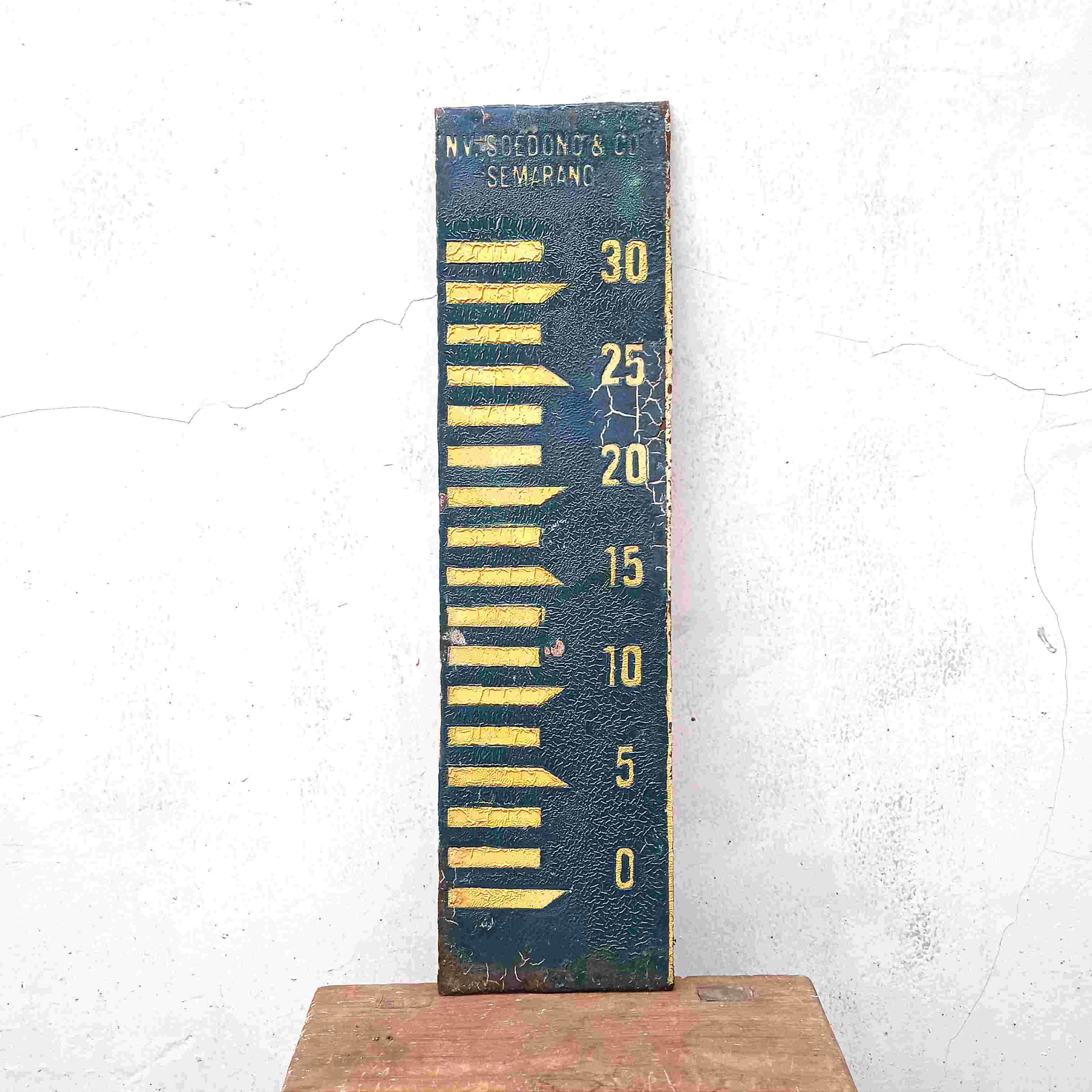 Antik Pajangan Lama Alat Pengukur Air NV.SOEDONO & Co Semarang Tua