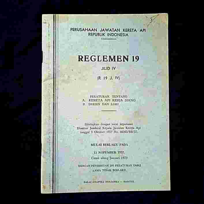 Barang Jadul Buku Peraturan Kereta Api Reglemen 19 Jil.IV 1973 Antik