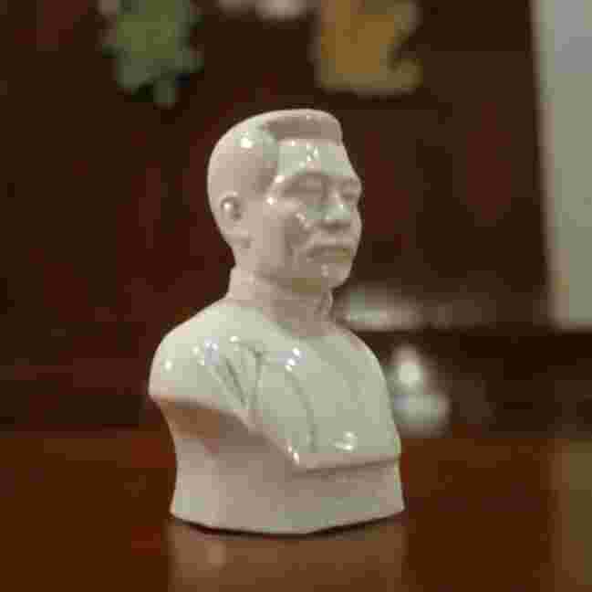 Antik Patung Porselen Cina LU XUN Bapak Sastera Tiongkok Utuh Kuno Tua