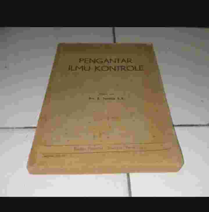 Buku Tua 1966 PENGANTAR ILMU KONTROLE Oleh Drs R Soemita A K Penerbit SOECYTA MASIH EDJAAN LAMA MODEL TULISAN KETIKAN