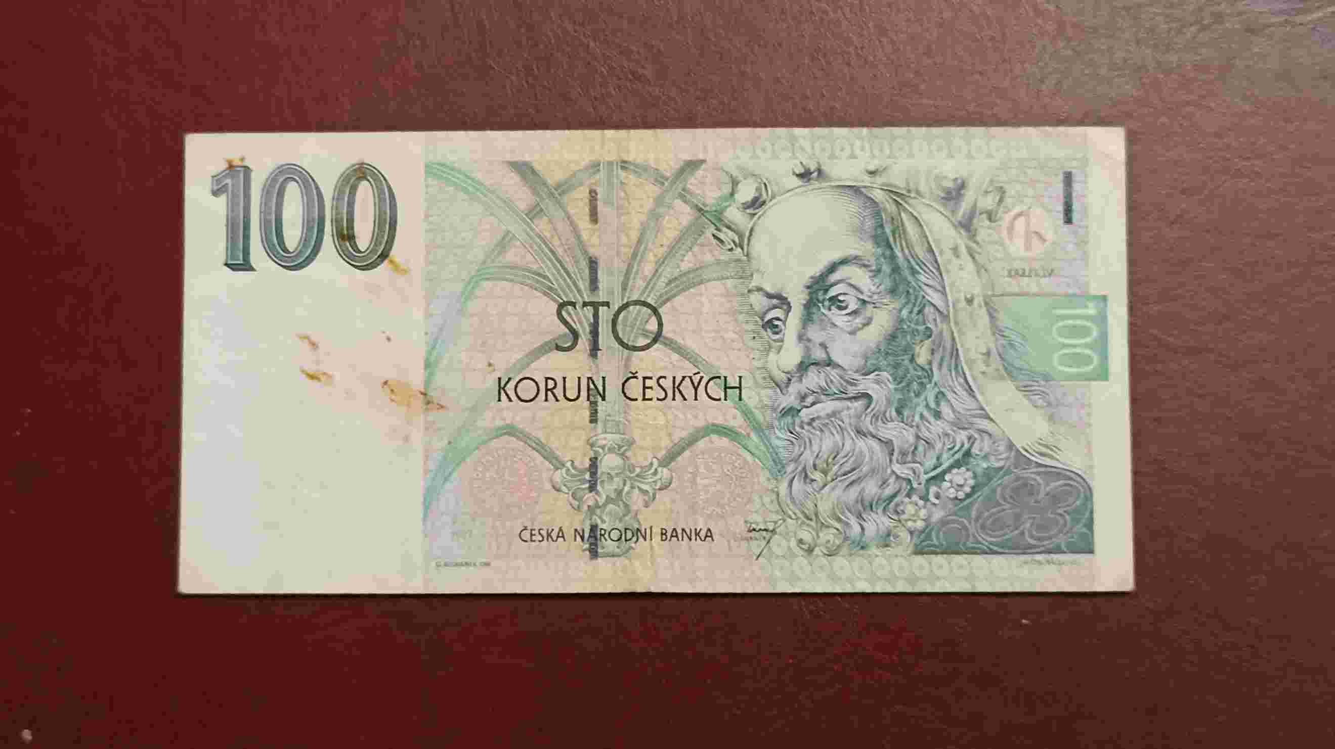 UANG CHEKO 100 KORUN