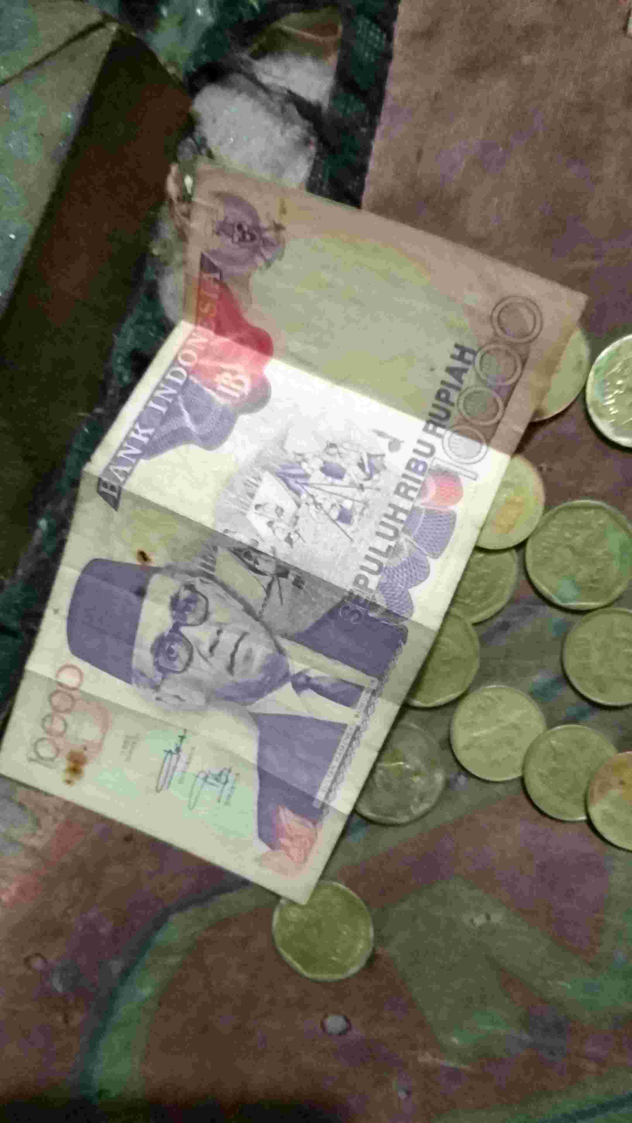 Uang kertas kuno n koin 