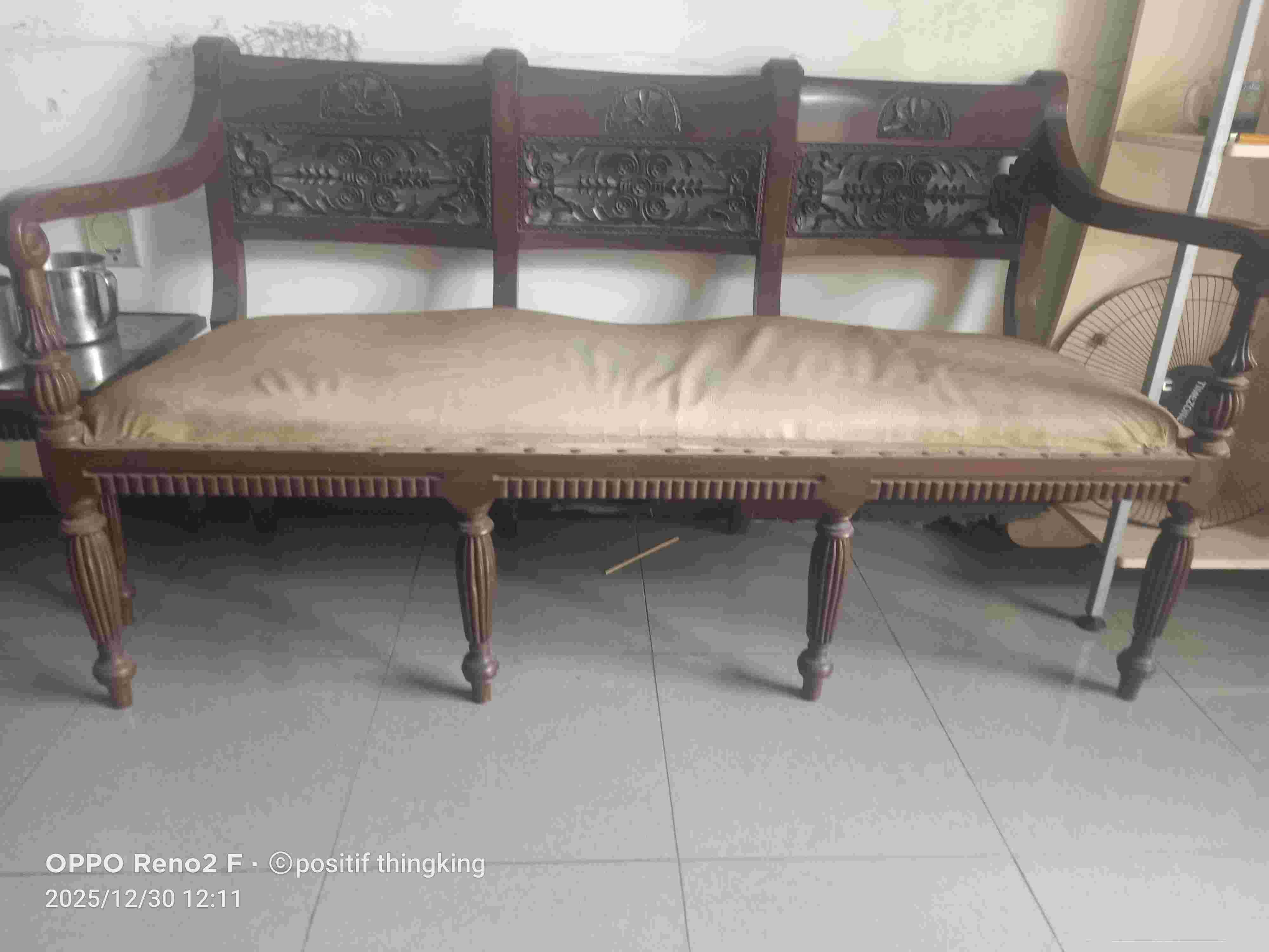 Kursi panjang jati ukir jepara