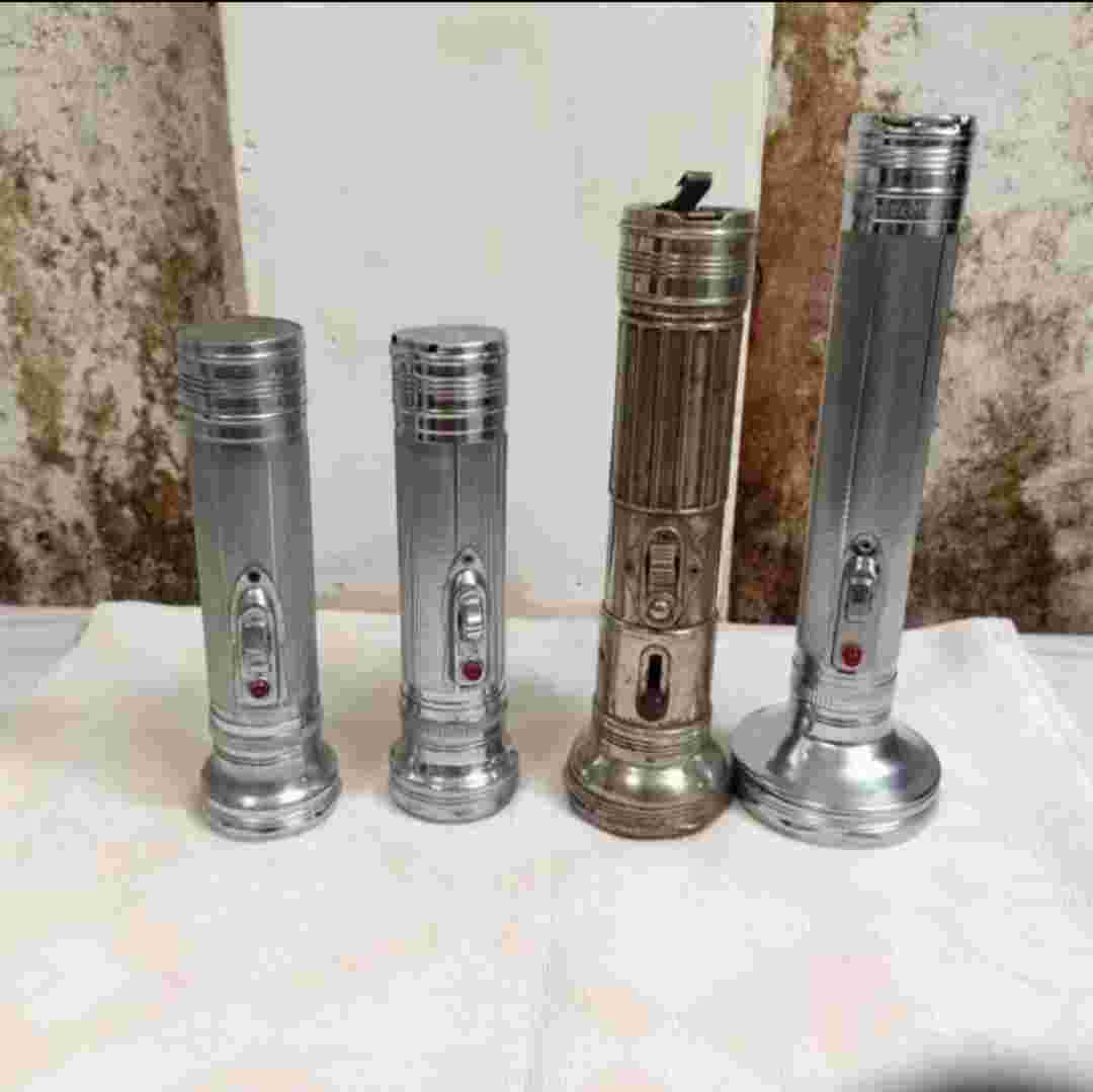 Lampu senter tiger
